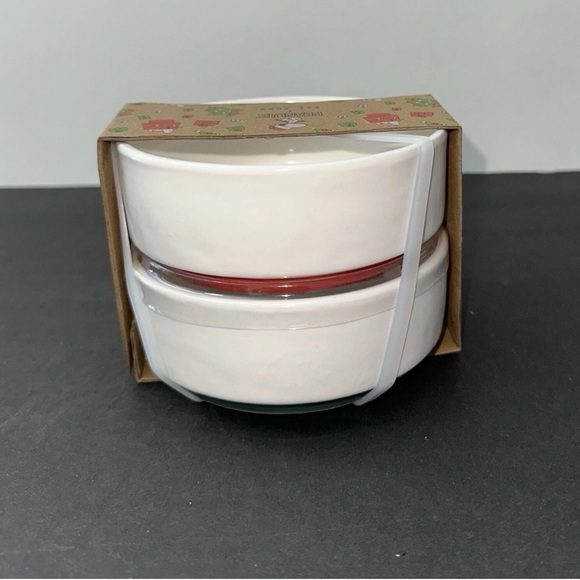 Rae Dunn Peanuts NAUGHTY NICE Christmas Pet Bowl Set Snoopy CAT DOG NEW - Picture 2 of 3